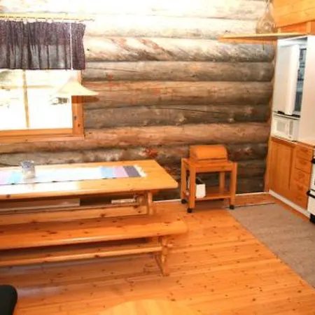Holiday Yllasrivit C 10 / Kiisa Yllasjarvi